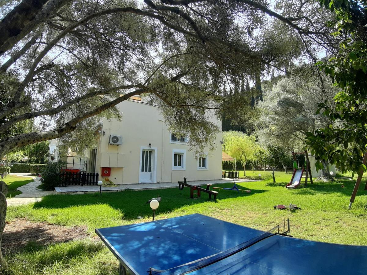 Apartments Avra Kalligoni Esterno foto